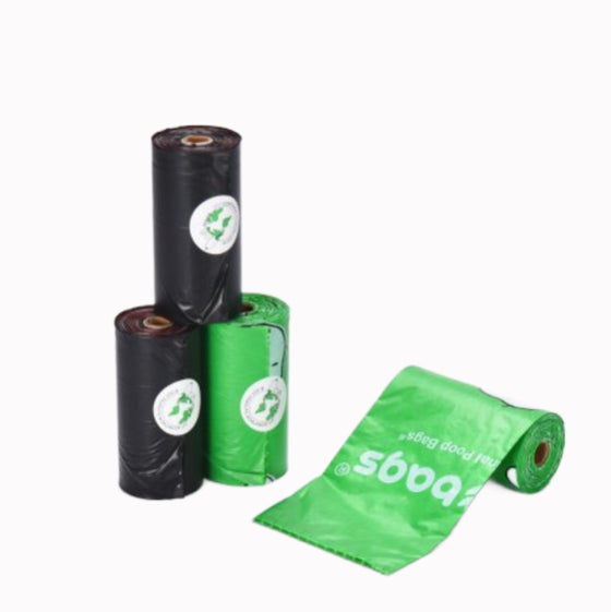 Rollos de bolsas para perro verdes y negros